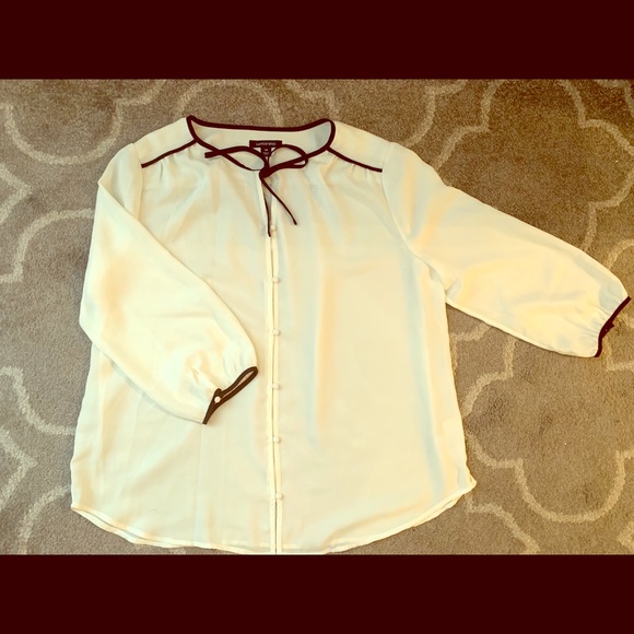 Lands End Ivory and Black Blouse - Picture 1 of 2